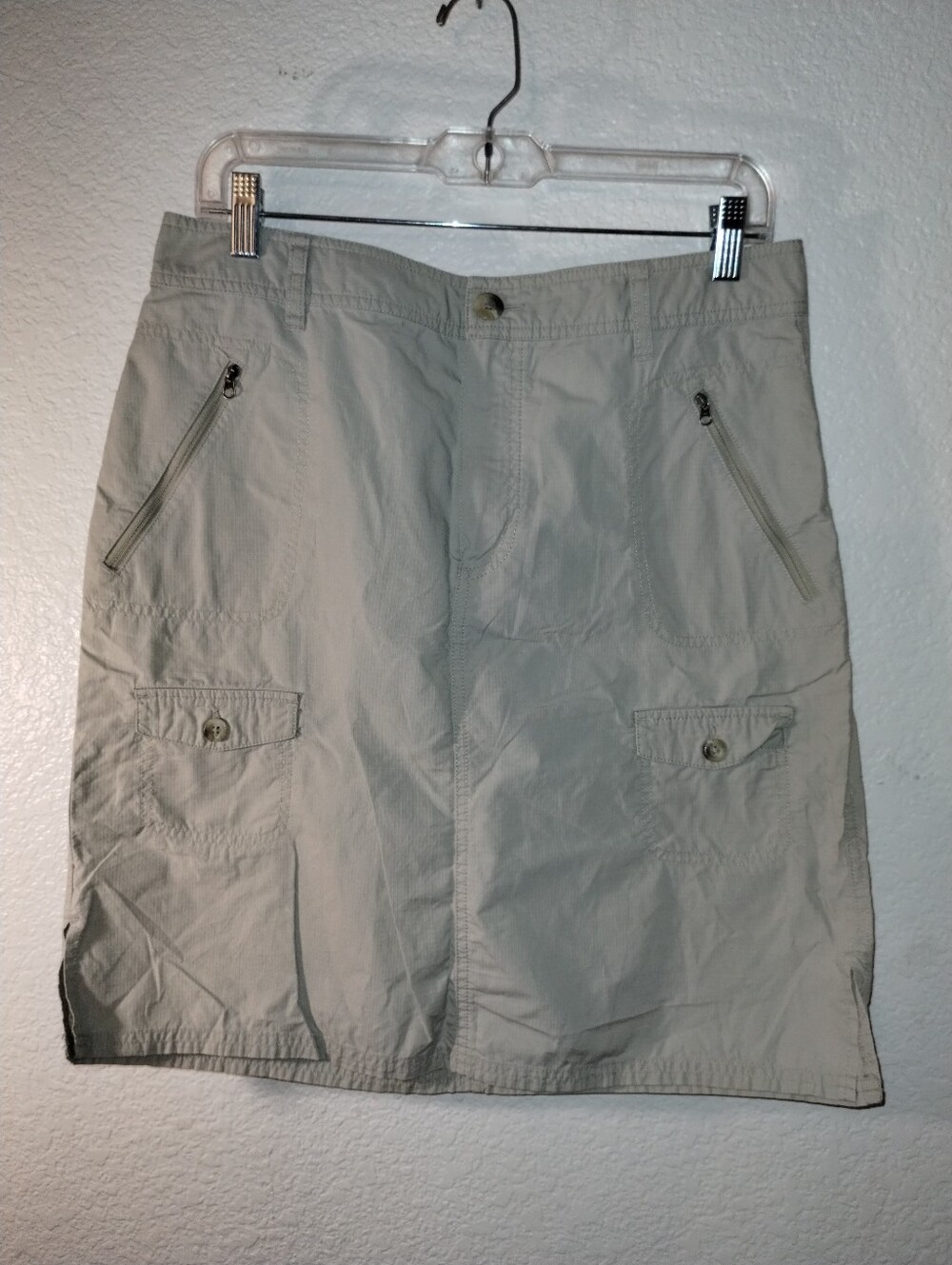 Columbia Skirt Sporty Cargo  Size 12 Tan 100% Cotton